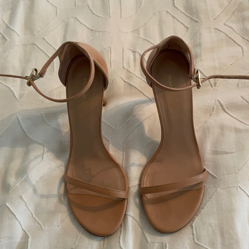 Stuart Weizmann Nudiststrong 8.5W